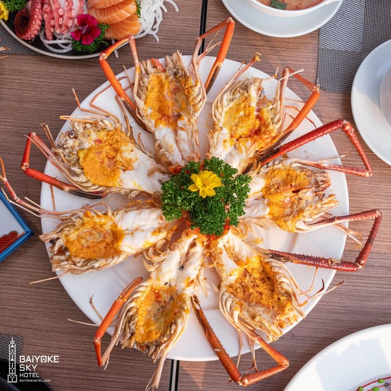 Baiyoke Sky Buffet on 81st Floors_4