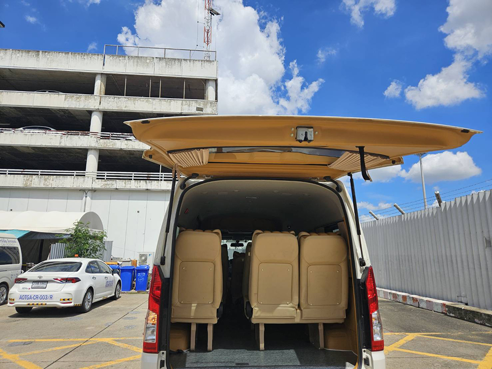 Bangkok Airport to Koh Chang by Van