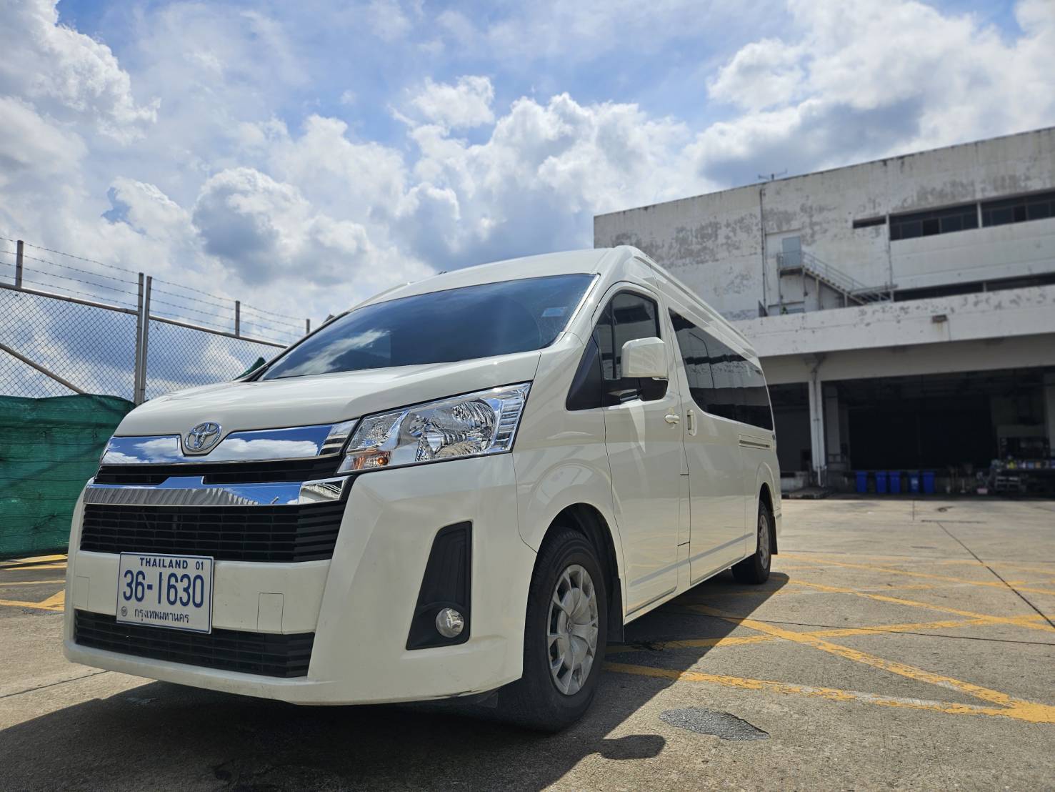 Van rental for Golf Club on 21 May